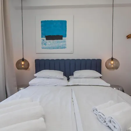 White Palm Villa